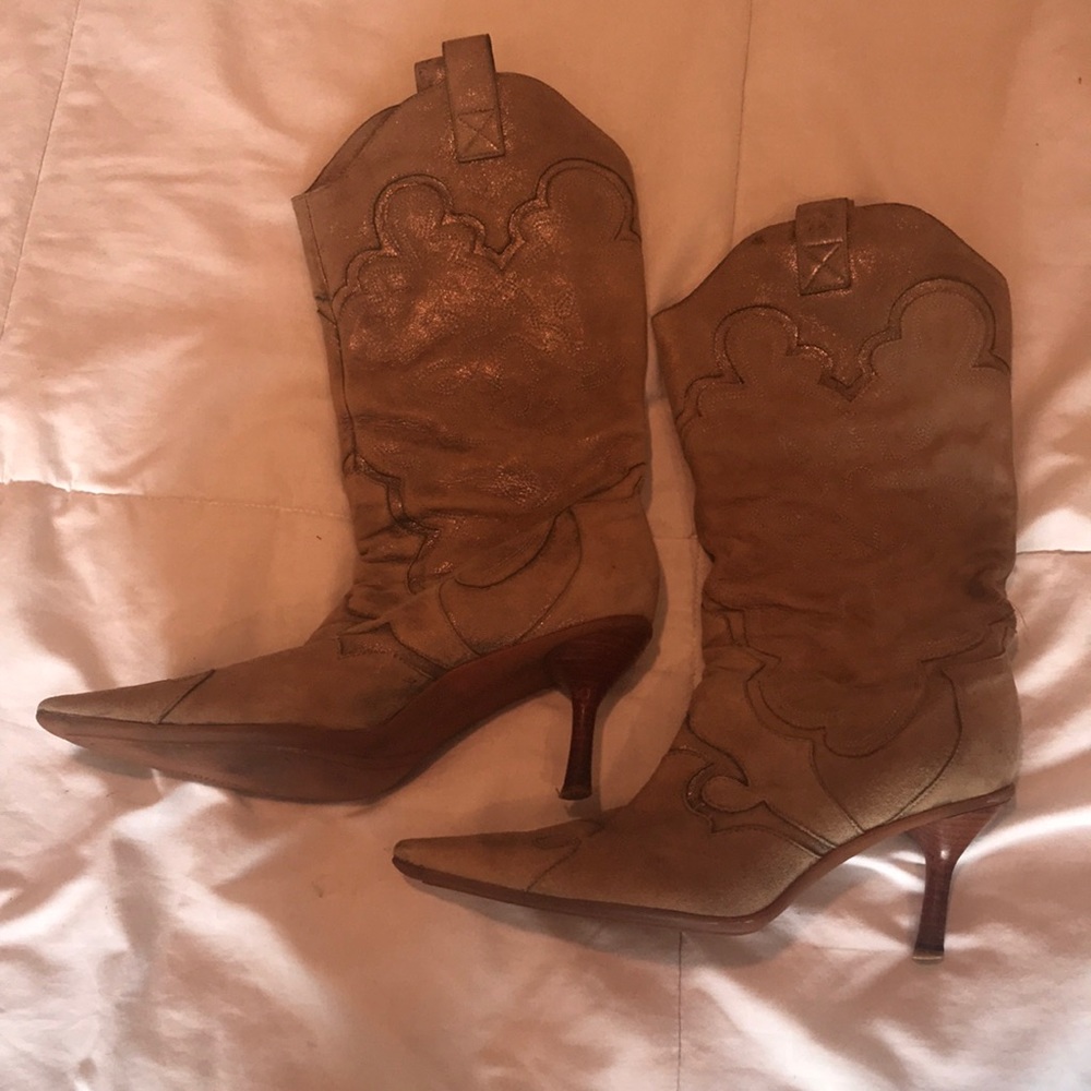 Stylish healed cowboy Boots